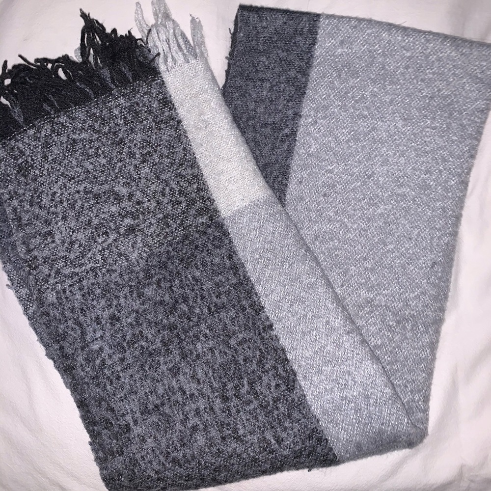 Grey Scarf